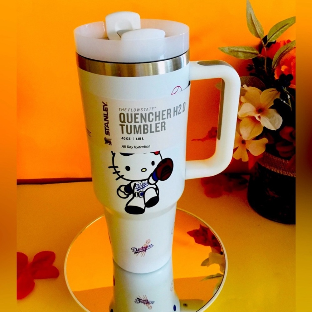 Stanley White Quencher H2.0 Tumbler